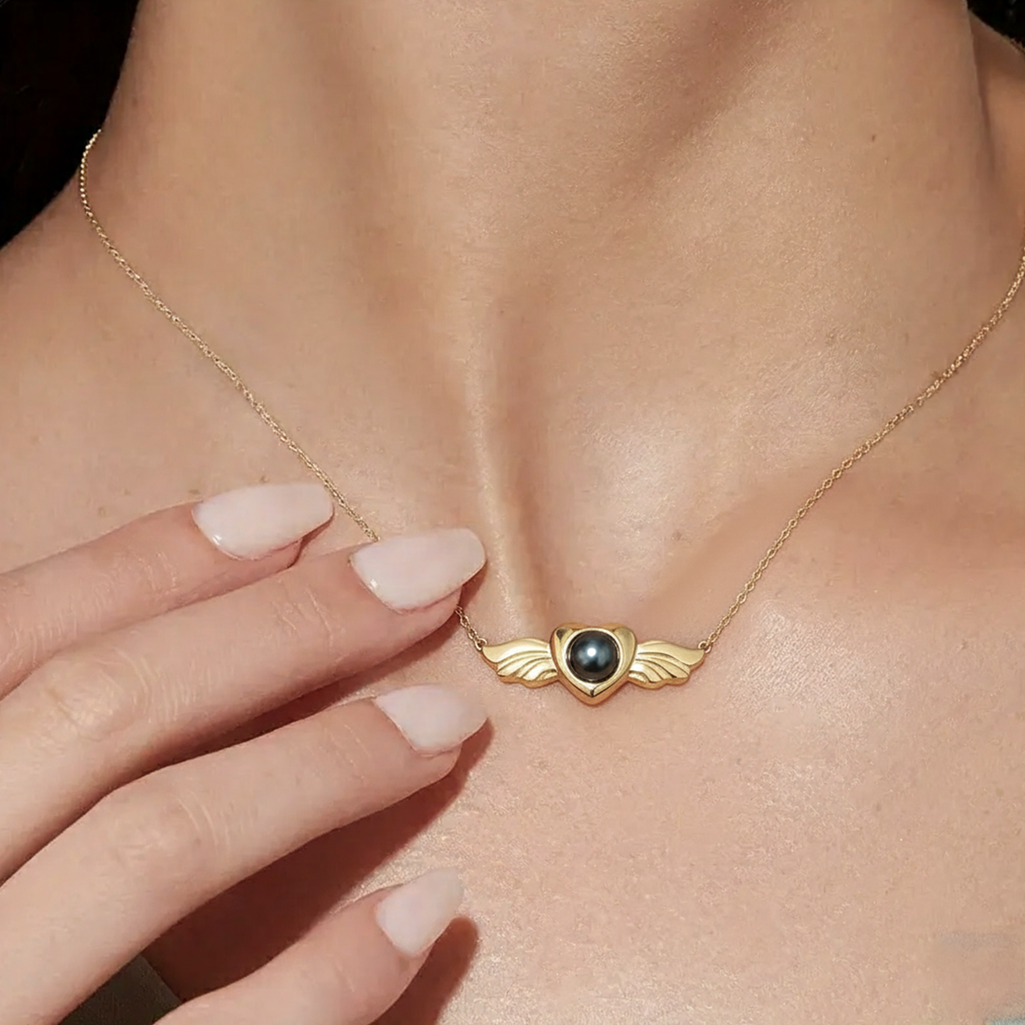 Naszyjnik z projekcją "Uroczy Anioł"