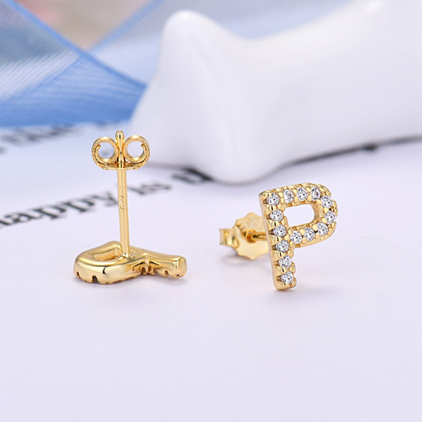 Kolczyki Initial "Identity"