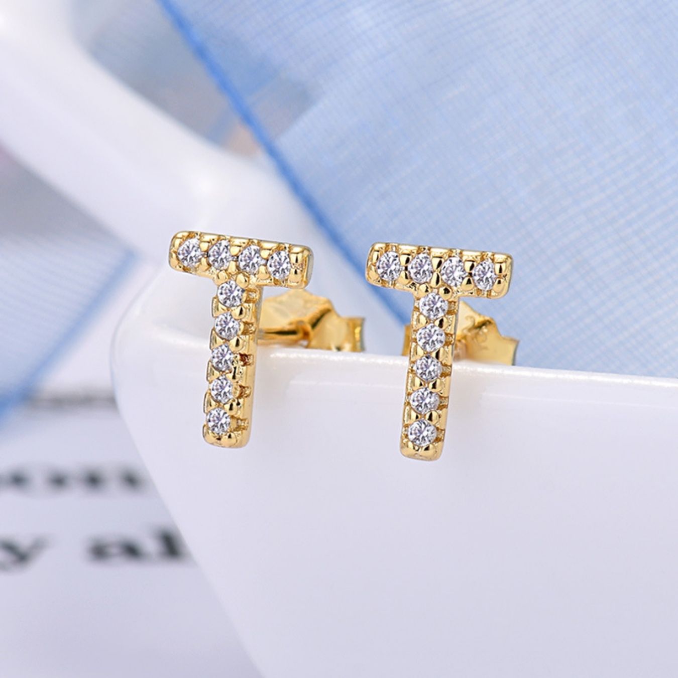 Kolczyki Initial "Identity"