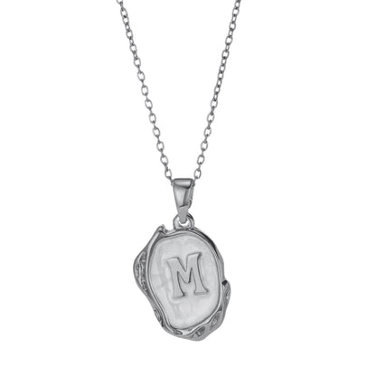 Naszyjnik z literą "Noble"