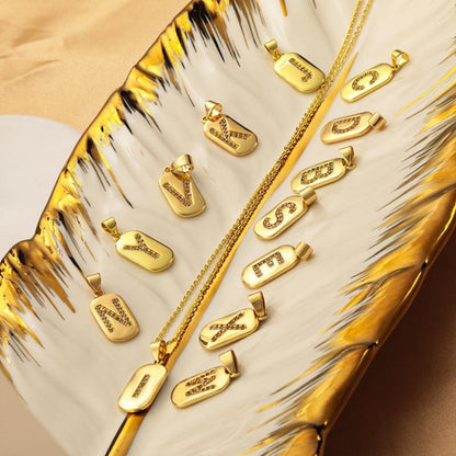 Naszyjnik Initial "Glow Sparkle"