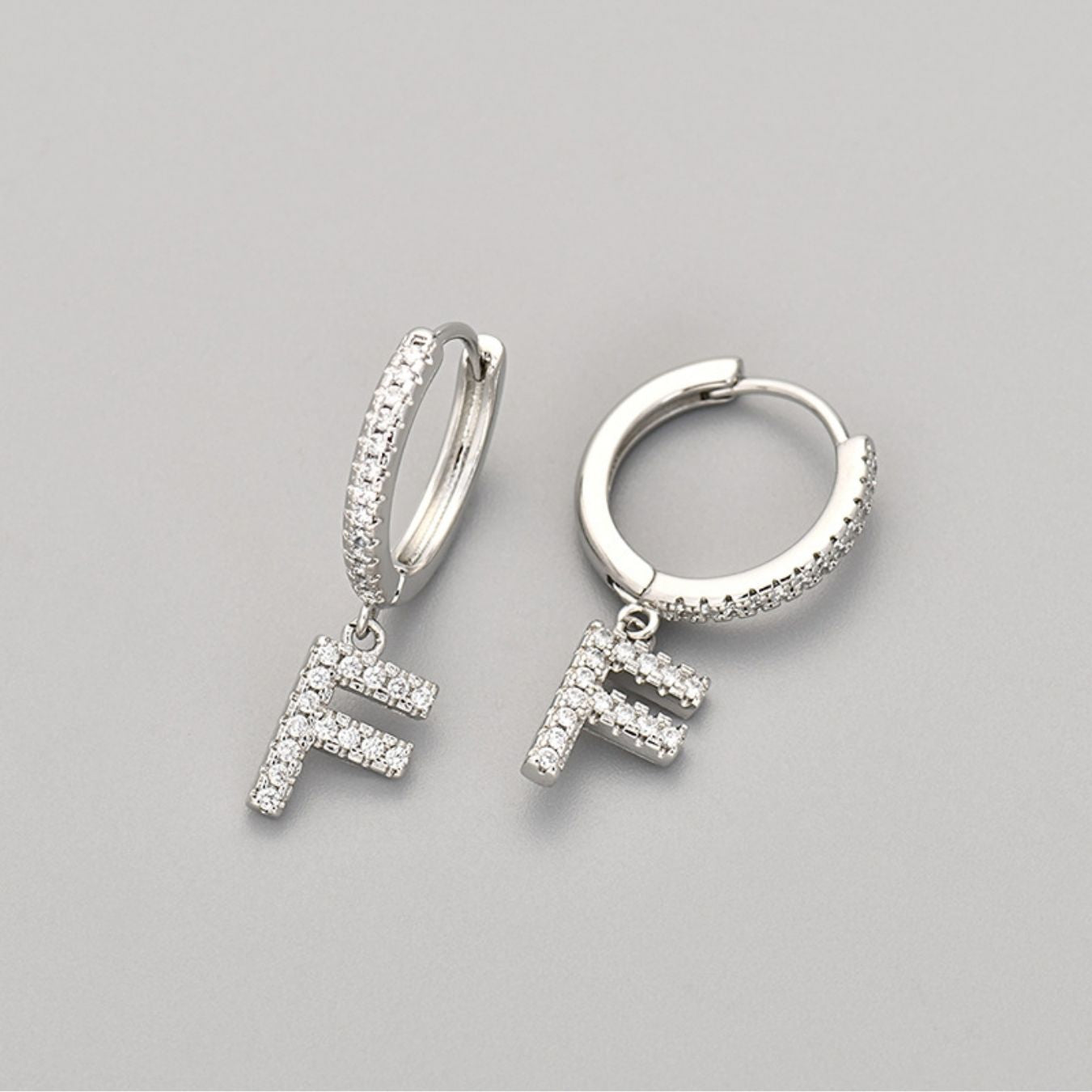 Kolczyki Initial "Crystal"