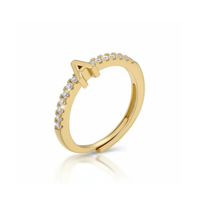 Regulowany pierścionek z literą "Sparkle"