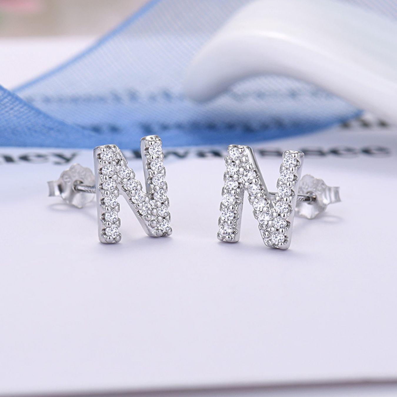 Kolczyki Initial "Identity"