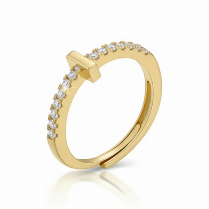 Regulowany pierścionek z literą "Sparkle"