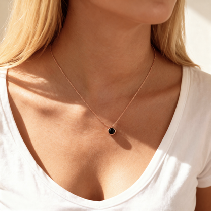 Naszyjnik z projekcją "Tiny"