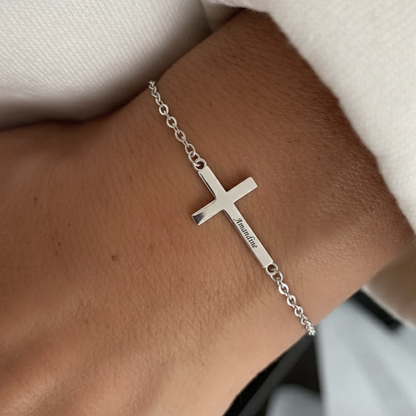 Bransoletka z imieniem "Sideways Cross"