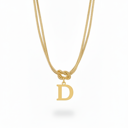 Naszyjnik z literą "Alphabet Knot"