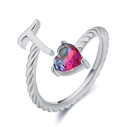 Regulowany pierścionek z literą "Mermaid Tail"