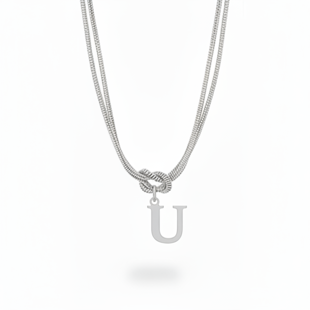 Naszyjnik z literą "Alphabet Knot"