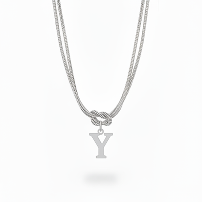 Naszyjnik z literą "Alphabet Knot"