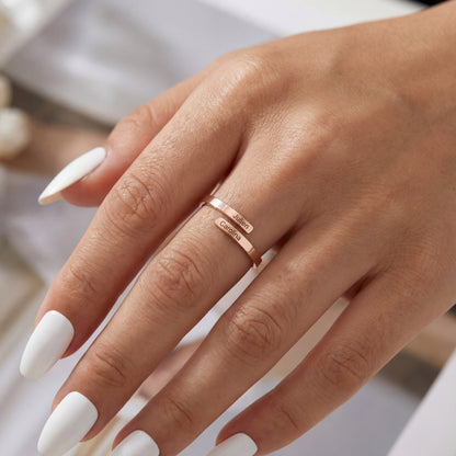 Regulowany podwójny pierścionek z imionami "Dual Soul"