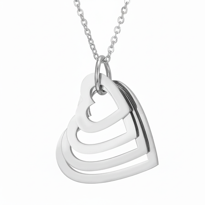 Naszyjnik z imieniem "Zagnieżdżone Serca"